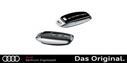 Original Audi Schlüsselblende mythosschwarz mit e-tron GT Schriftzug florettsilber 4N0071208D Y9T Original Audi Schlüsselblende mythosschwarz mit e-tron GT Schriftzug florettsilber 4N0071208D Y9T